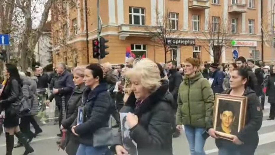 DAN REPUBLIKE SRPSKE:  Svečani defile u 17 časova, biće održan i Hod časti