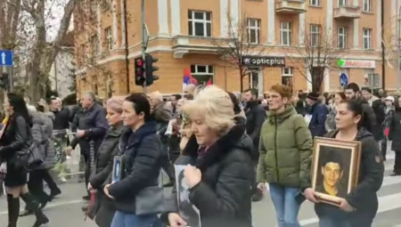 DAN REPUBLIKE SRPSKE:  Svečani defile u 17 časova, biće održan i Hod časti