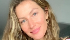 ŽIZEL SA SVOJIH 5 SESTARA Čuvena manekenka uživa u porodičnoj atmosferi, šalje ljubav i svima čestita Novu godinu uz galeriju prelepih fotki