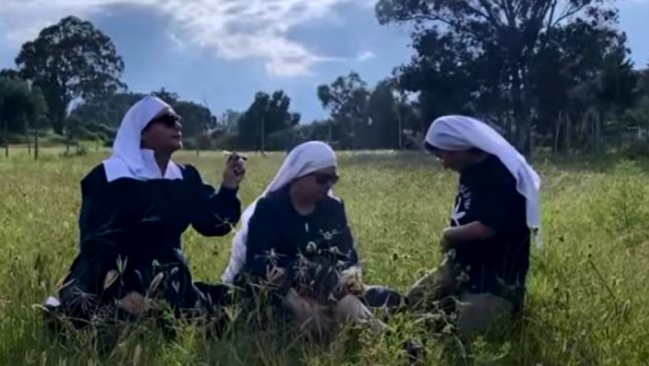 ČASNE SESTRE PROSLAVLJENE GAJENJEM MARIHUANE Zanimljiva priča "Sestara iz Doline" (FOTO)