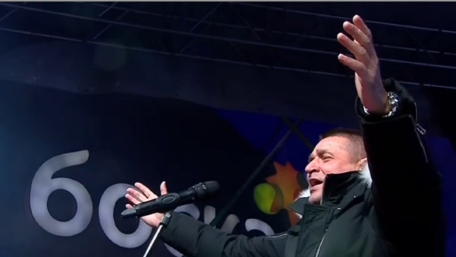 BANJALUKA NA NOGAMA Baja Mali Knindža uradio ono što niko na Trgu Krajine nije očekivao