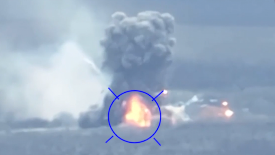 RUSI RAZNELI NAJSKUPLJE UKRAJINSKO VOZILO Sve je gorelo na frontu (VIDEO)