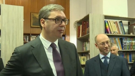 VUČIĆ JASNO I GLASNO: Svi se naoružavaju, a ni mi ne zaostajemo