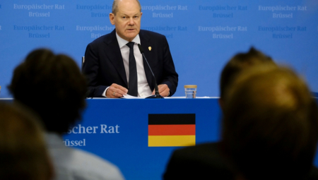 ŠOLC SAOPŠTIO ŠOKANTNU INFORMACIJU "U Nemačkoj raste neonacizam"