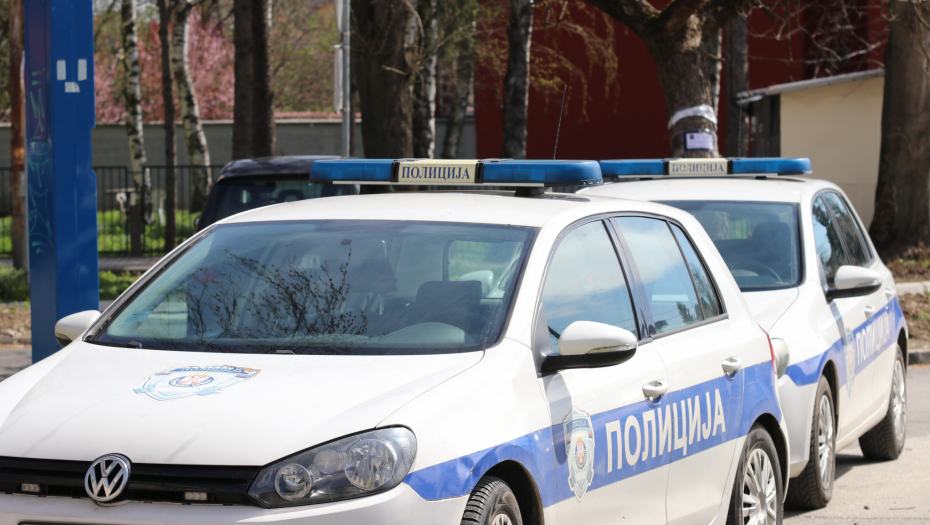 MUŠKARAC IZ BIJELOG POLJA PAO U AKCIJI POLICIJE Hteo da prodaje lekove za smirenje na ulici