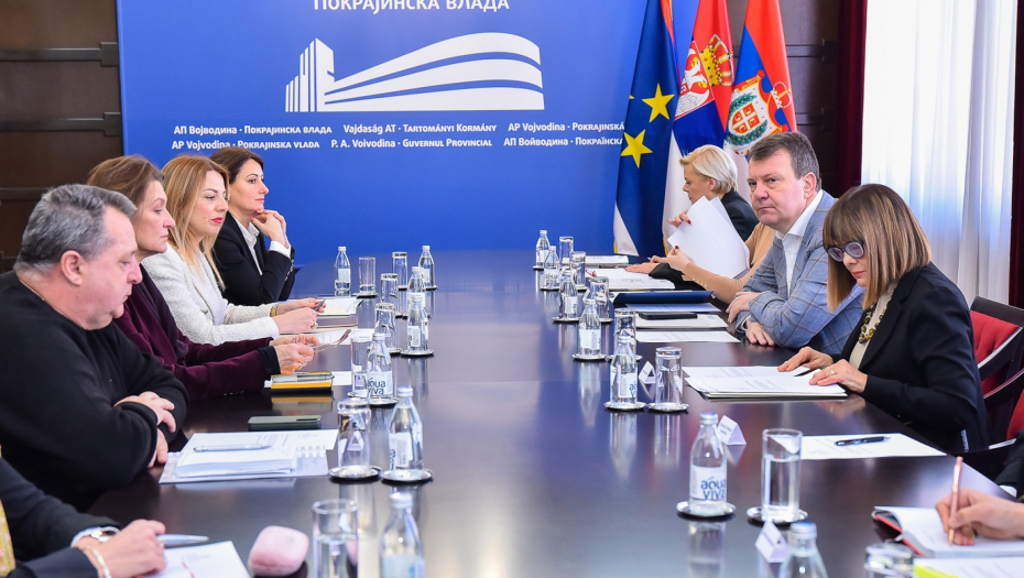 Mirović: Nastavlja se obnova Sremskih Karlovaca