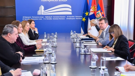 Mirović: Nastavlja se obnova Sremskih Karlovaca