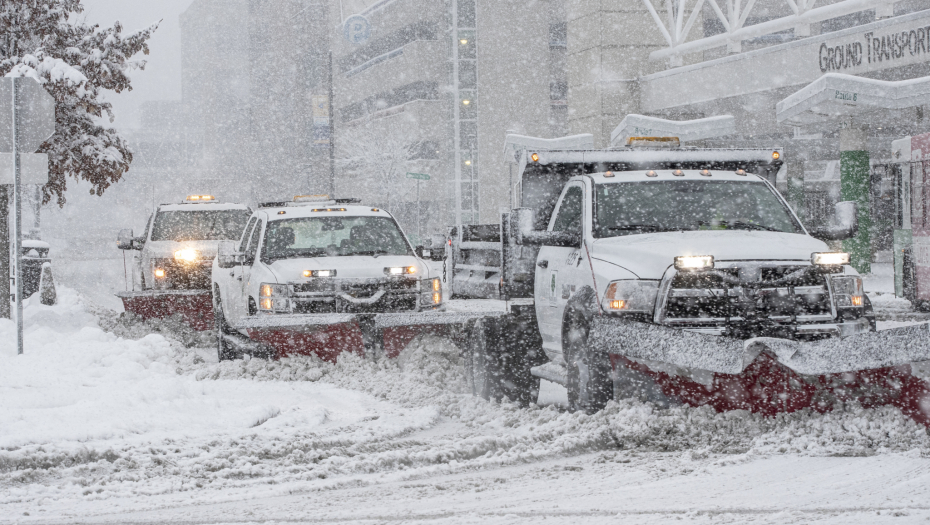 ZIMSKA APOKALIPSA U AMERICI Tornada, snežne mećave, poplave, ljudi umiru, nema struje (FOTO/VIDEO)