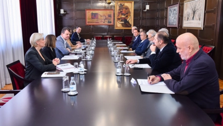 PO PRVI PUT BIĆE UREĐENA STAZA DO BRANKOVOG GROBA Održana sednica povodom obeležavanja 200 godina od rođenja Branka Radičevića