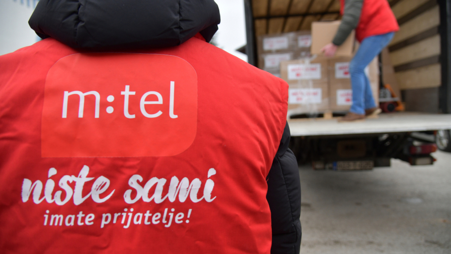"NISTE SAMI, IMATE PRIJATELJE!" m:tel u Bosanskom Petrovcu i Drvaru: Ostajemo uz naše ljudi i u ovoj godini!