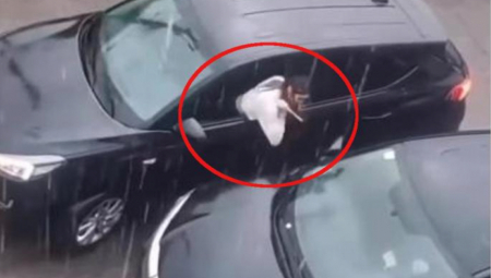 JEZIVA OSVETA: Devojka ŠILOM izgrebala i potpuno "IZBUŠILA" skupoceni automobil svog dečka (VIDEO)