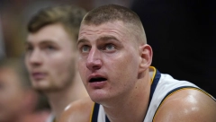 BELCI NA MOGU DA SKAČU? Jokić se pretvorio u zver, hteo je da otkrine obruč (VIDEO)