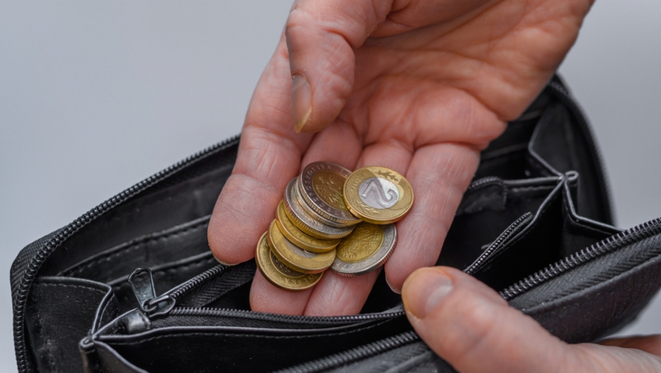 STARI SRPSKI OBIČAJ PRIVLAČI PARE U KUĆU Novac se ne pozajmljuje na ovaj dan, a jednu stvar uvek držite u novčaniku!