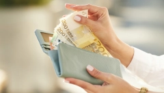 IZGUBILA SAM 300 EVRA! Beograđanka ostala bez novca za lekove pa uputila neobičnu molbu!