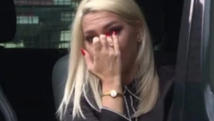 JOVANA JEREMIĆ BRIZNULA U PLAČ ZBOG MAJKE Voditeljku ove reči slomile usred emisije, ovakvu je nikada niste videli