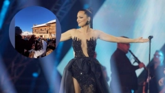 PRIJOVIĆKU SLUŠAJU I U SVETSKI POZNATOM SKIJALIŠTU Okupljeni u transu, skandiraju i skaču dok se ori ovaj njen hit, posetioci u šoku