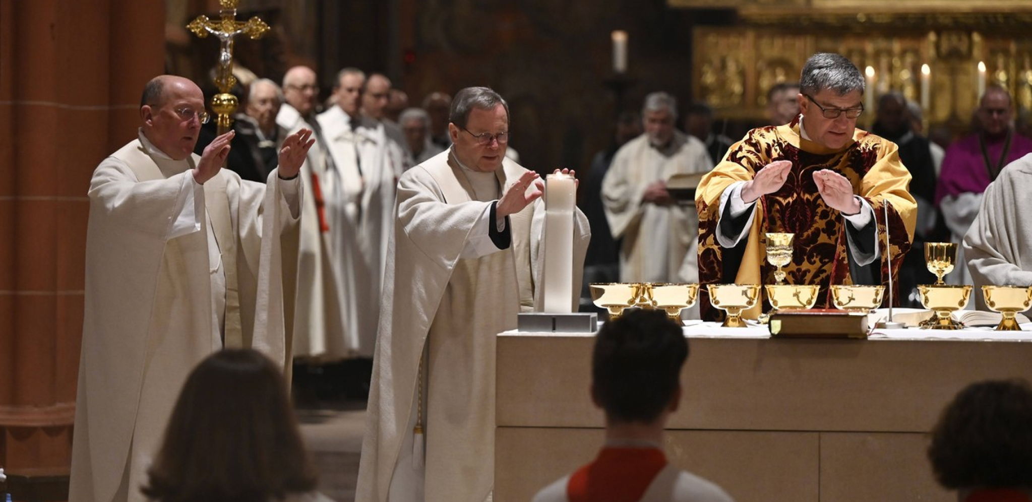 VENČANJE I ZA KATOLIČKE SVEŠTENIKE? Malteški nadbiskup dao Svetoj stolici predlog koji su mnogi već podržali