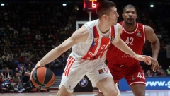 ARMANI TUKAO, ZVEZDA SLAVILA U MILANU Crveno-beli se osvetili "manekenima" i Nejpiru