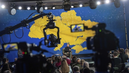 RUSI PODIGLI MOĆNE AVIONE Žestok udar na uporište i ljudstvo OSU (VIDEO)