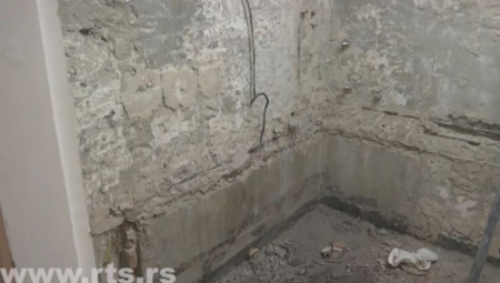 RENOVIRAO KUPATILO, PA OSTAO U ŠOKU Kada je video šta mu je ispod kade pozvao je sve stanare zgrade na Zvezdari
