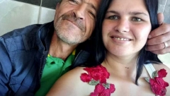 BOSANAC JE POSLE ŽENINE SMRTI DOVEO 25 GODINA MLAĐU ŽENU Ona se razvela, čuva mu 10-oro dece, a njena... ŠOK