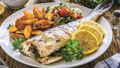 PASTRMKA NA POVRĆU Riblji delikates u savršenom spoju, raj za nepca