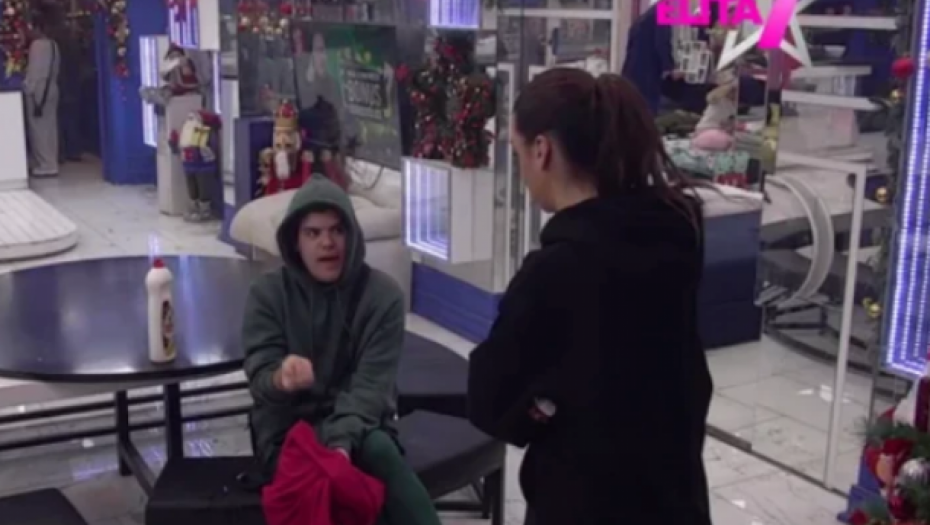 HAOS U ELITI! Reper kipti od besa, ne mogu da ga smire, najavio novu tužbu