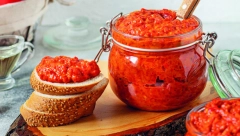RECEPT ZA NAJLEPŠI DOMAĆI AJVAR Probajte ga, ukoliko nameravate da ostavljate zimnicu