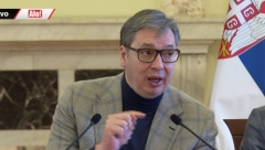 LAŽNA DRŽAVA UGROŽAVA REGIONALNU BEZBEDNOST Vučić: Krše rezoluciju 1244 i povelju UN