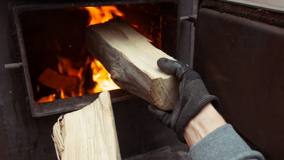 EVO KAKO DA UŠTEDITE Izaberite najbolje drvo za ogrev, ovi faktori su presudni