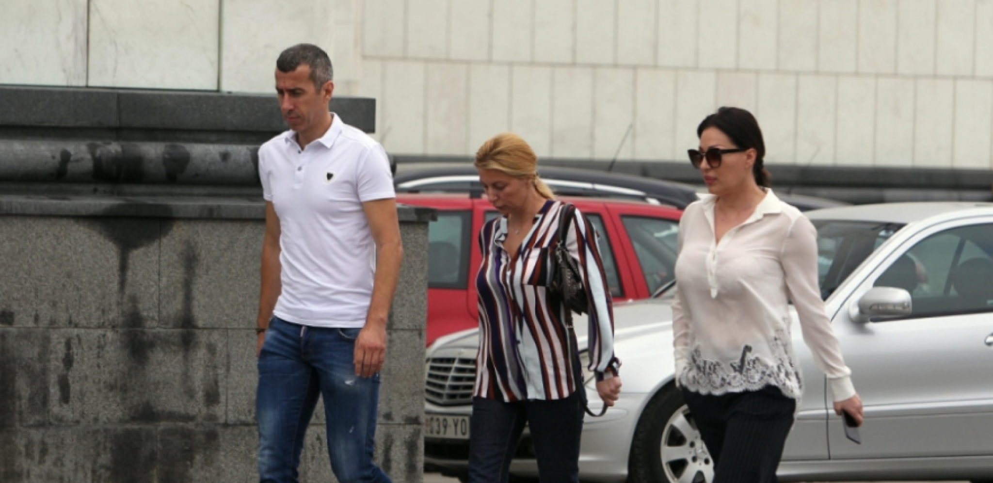 OVAJ MOĆNIK JE ZET CECE RAŽNATOVIĆ Njegov život je dve decenije bio prava misterija, a sada je sve otkriveno