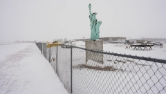 ZIMSKA KATAKLIZMA OKOVALA AMERIKU Temperature od -33 i sneg sa grmljavinom PARALISALI ove države