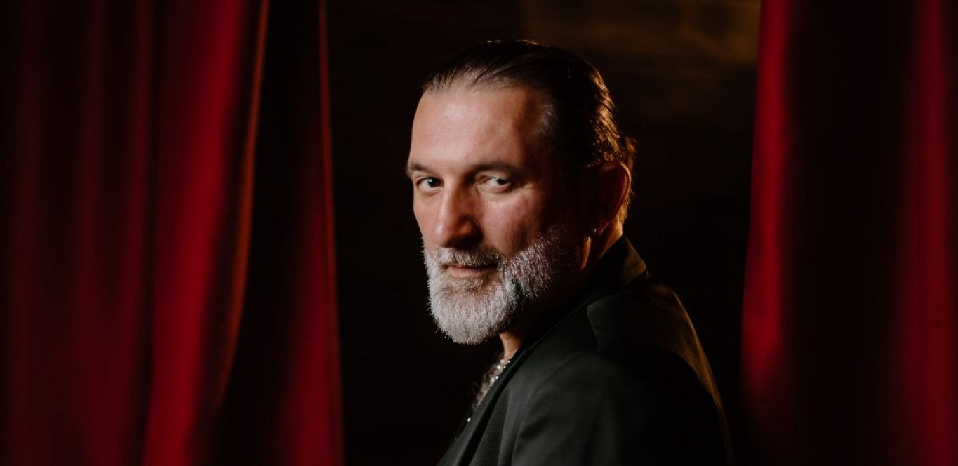 Ko je lepotica u novom spotu Saše Lazarevića Kudre