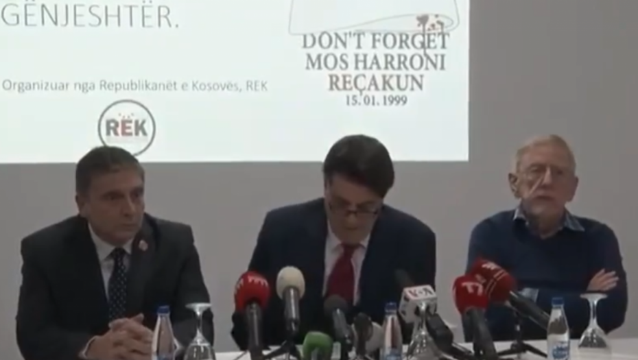 PROVOCIRA SRBE ZA MASNU PROVIZIJU I MRVICU MEDIJSKE PAŽNJE Čedomir Stojković sledi Sandulovića: Najavio odlazak na grob Adema Jašarija!