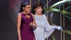 U STILU PRAVE DIVE Džoan Kolins (90) zasenila sve prisutne na dodeli Emija, bacila Los Anđeles pod noge