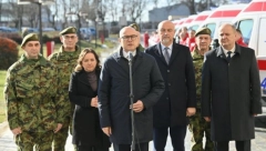 "NEKA OVA INVESTICIJA BUDE NA KORIST SVIH NAŠIH GRAĐANA" Ministar Vučević o 15 novonabavljenih saniteta: Raspoređena po zdravstvenim ustanovama (VIDEO)