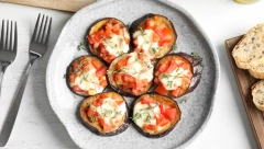 PATLIDŽANI SA SIROM Rapsodija različitih ukusa, najbolje stavite odmah duplu meru