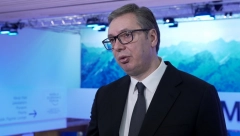 PRIVIĐAM IM SE UVEK Vučić: Bio sam u Davosu, ne u Beogradu, moj posao je da radim za Srbiju (VIDEO)