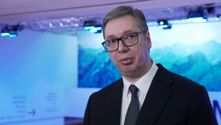 ŠTA JA DA IM RADIM? NAROD VOLI LJUDE KOJI RADE Vučić iz Davosa: Ne vole one koji kukaju, a nikada ništa nisu uradili za Srbiju!