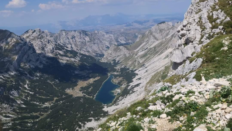 DRAMA NA DURMITORU Trojica planinara ostala zaglavljena u snegu i ledu