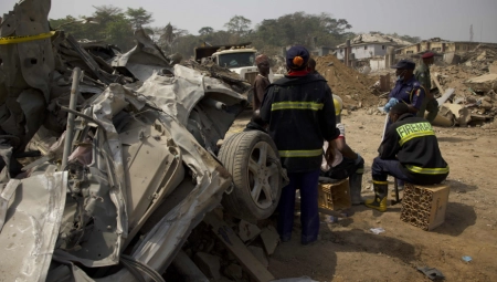 STRAVIČNA EKSPLOZIJA U NIGERIJI (FOTO/VIDEO)