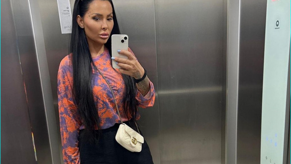 SITA AHMIĆ SE DRUŽILA SA OVOM RIJALITI UČESNICOM! Anelina sestra izgledala je totalno drugačije tada, a jedan detalj šokirao je sve!