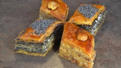 BAKLAVA SA MAKOM Svaki zalogaj je bolji od prethodnog, prste da poližete