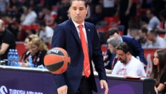 ZADOVOLJAN, UPRKOS PORAZU Trener Zvezde poručuje: Idemo kući raspoloženi