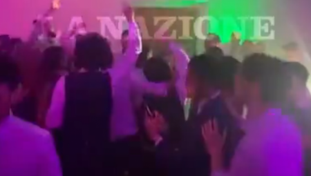 POJAVIO SE UŽASAN SNIMAK SA SVADBE Evo kako su mladenci i svatovi završili u bolnici: Dok su igrali pod je propao (VIDEO)