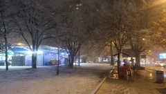 SNEG OKOVAO BEOGRAD Zimska bajka u prestonici, juče 20 stepeni a danas ne prestaje da veje! (FOTO/VIDEO)