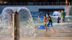 TAMO JE SAD VRUĆE KAO U KAZANU Ovu zemlju pogodio je ekstremni toplotni talas, prete im čak i požari!