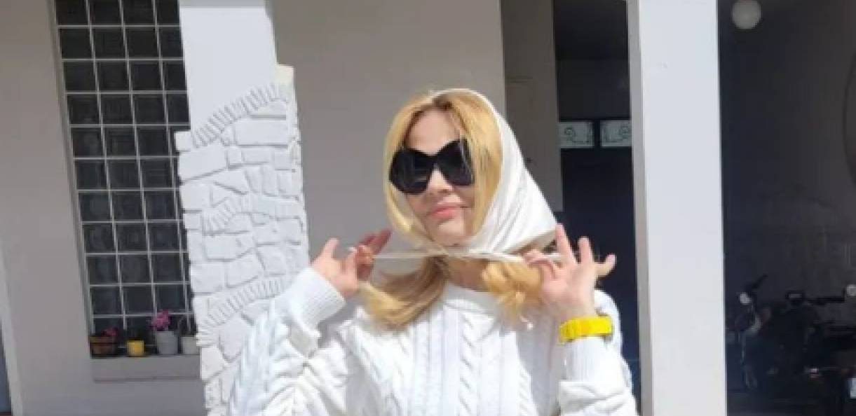 ZATEGNUTA FIGURA U SEDMOJ DECENIJI! Njena lepota opevana je u pesmama, Olivera Balašević svojim izgledom ostavlja bez daha