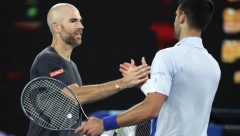 URNEBESNO Pogledajte reakciju Manarina nakon što je Novak poveo sa 6:0, 6:0 (VIDEO)