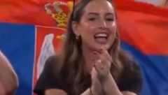 NJOJ JE NOVAK POSLAO POLJUBAC Prelepa Ana zbog Đokovića pala u trans (VIDEO)